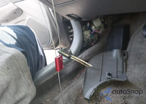 1999 Toyota Camry Le from USA, damaged, VIN 4T1BG22K1XU582834